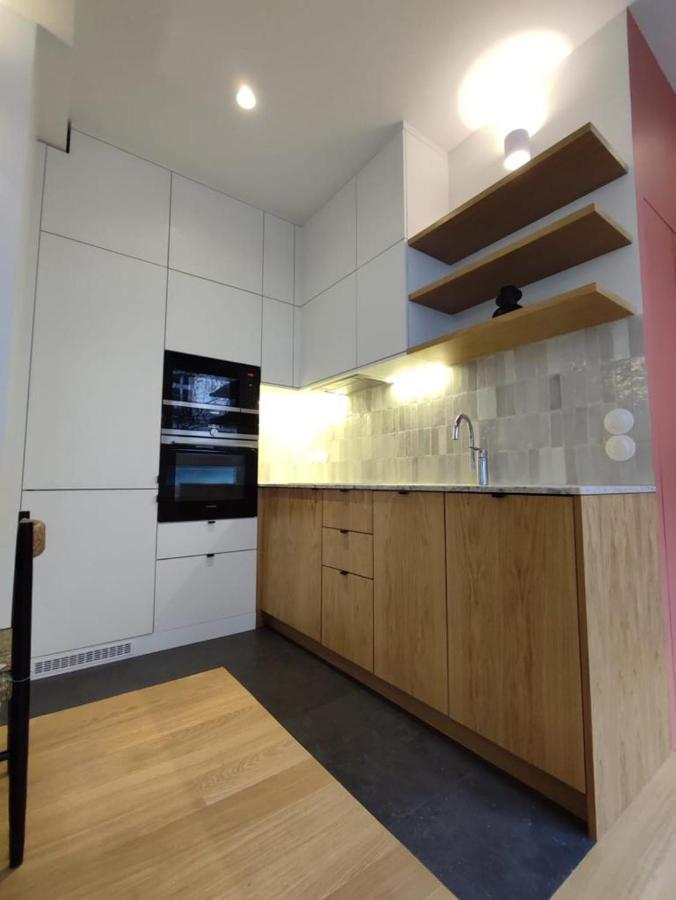 Suite Confortable Sur Le Canal Saint-Martin / Republique Paris Exterior foto